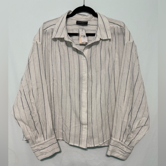 Lane Bryan Relaxed Crop Button-Down Shirt - Picture 5 of 6